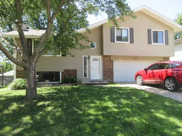 6618 S 109th St, Omaha, NE 68137