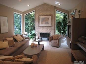 4th image of 45 Farmington Ln