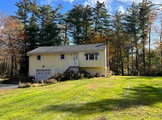 28 French Cross Rd, Dover, NH 03820