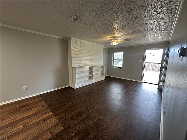 8320 Cambridge Rd #M11 — Photo 14
