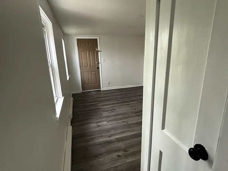 32 N Howard St #3 — Photo 8