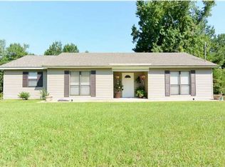 8615 Georgia Rd, Wetumpka, AL 36092