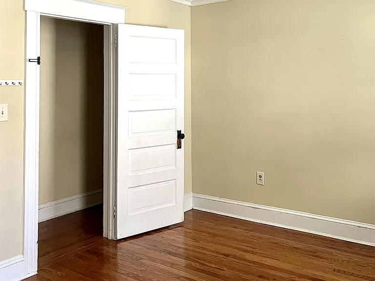 1713 Jefferson Ave #2 — Photo 10