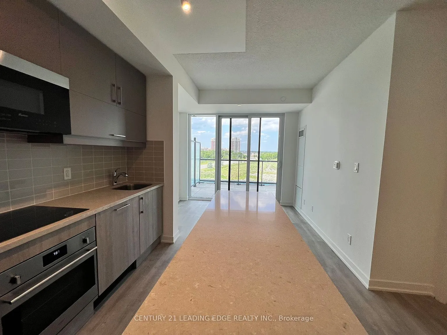 2 bed, $2,375 — Photo 4