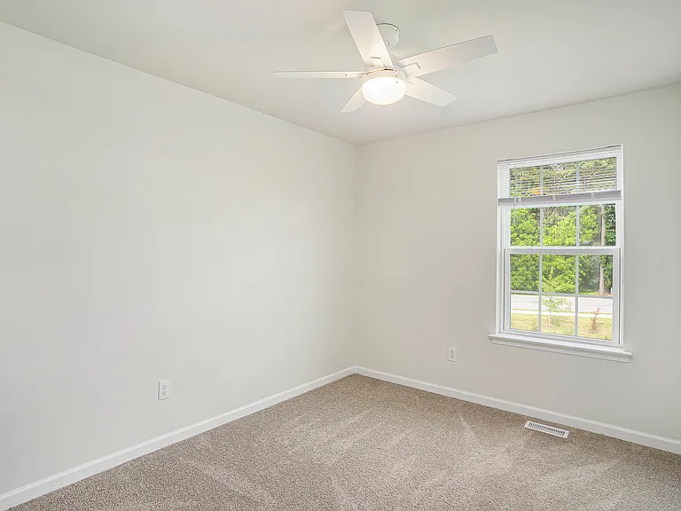 1143 Martin Rd — Photo 25