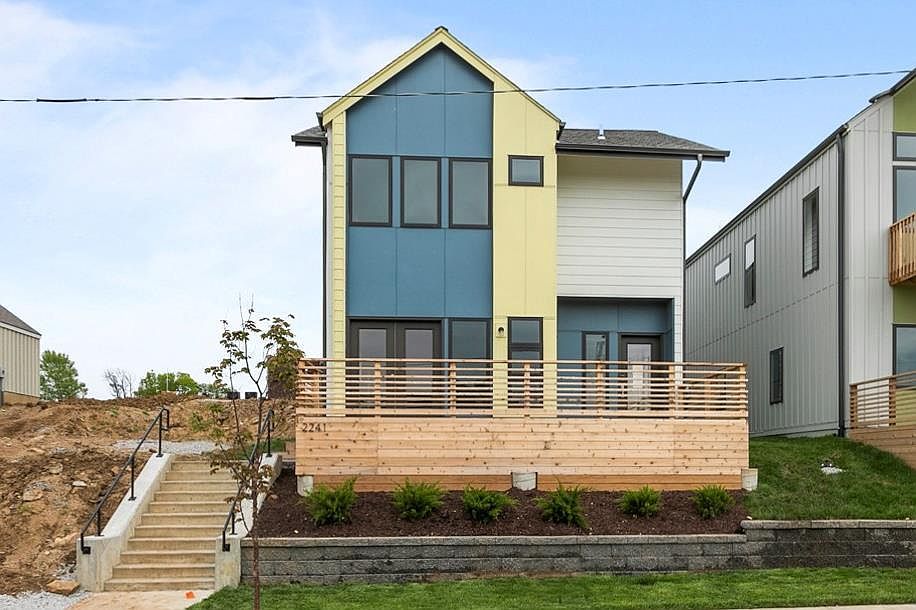 1st image of 2241 Tracy Ave