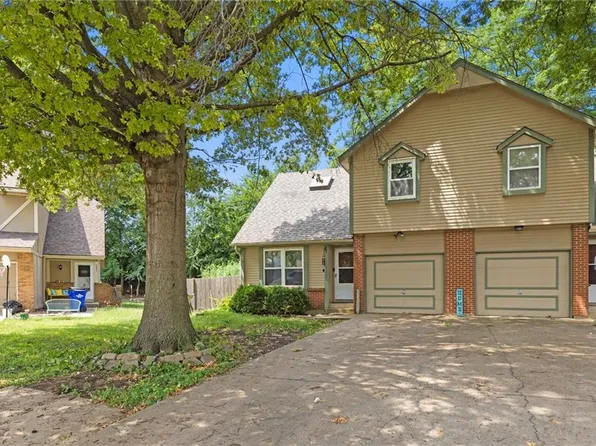 15826 W 127th Ter, Olathe, KS 66062