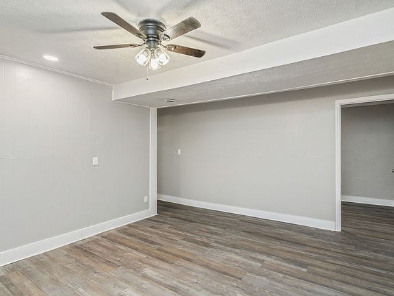 2nd image of 2823 Colt Dr APT 4