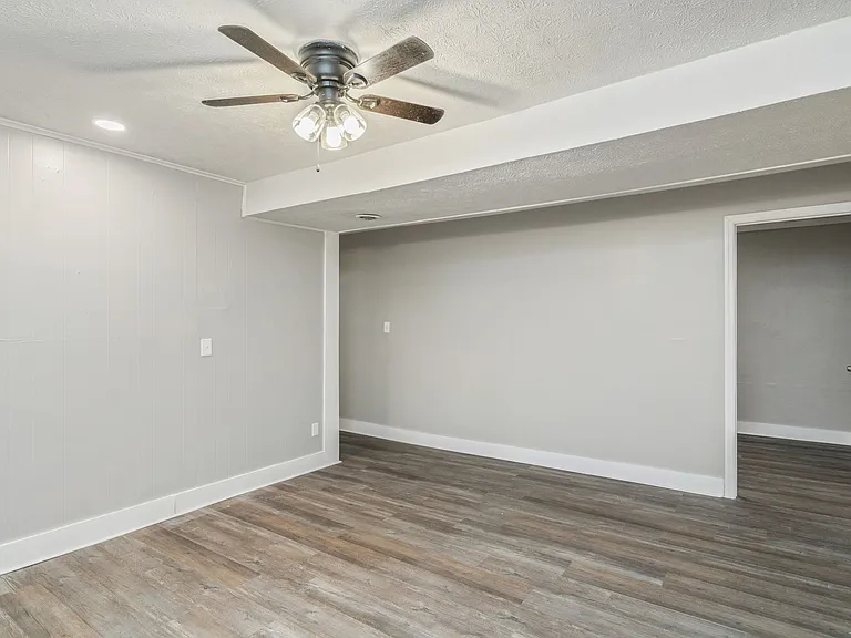 2823 Colt Dr #4 — Photo 2