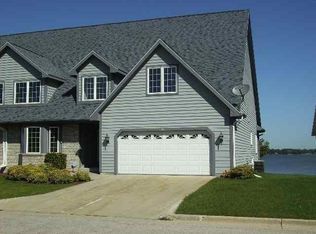 112 Baker Blvd, Beaver Dam, WI 53916