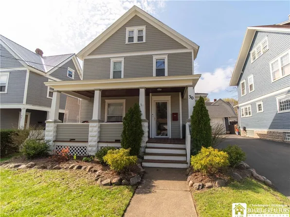 30 Chestnut St, Jamestown, NY 14701
