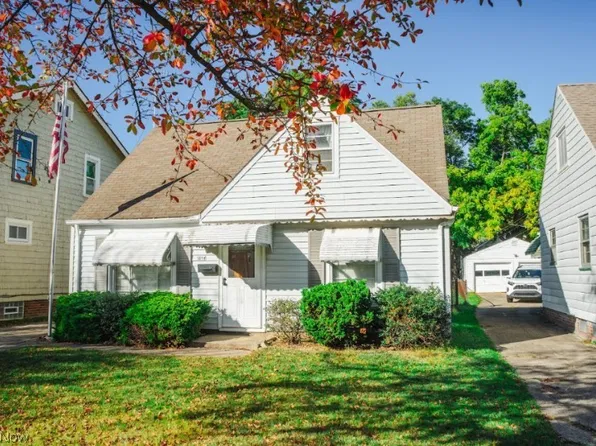 14116 Carrydale Ave, Cleveland, OH 44111