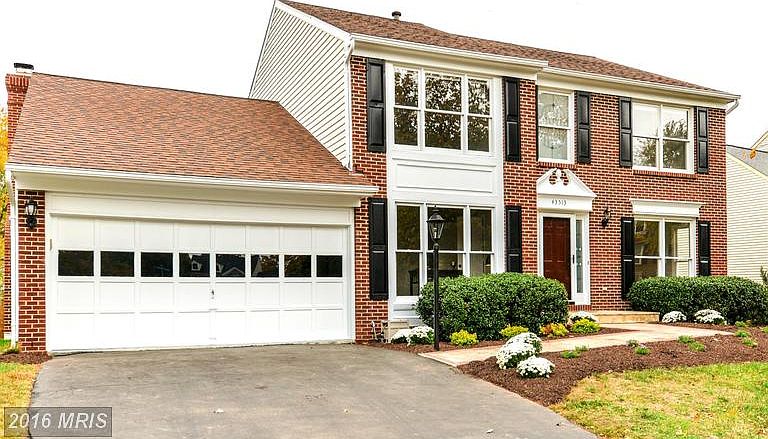 1st image of 43513 Golden Meadow Cir