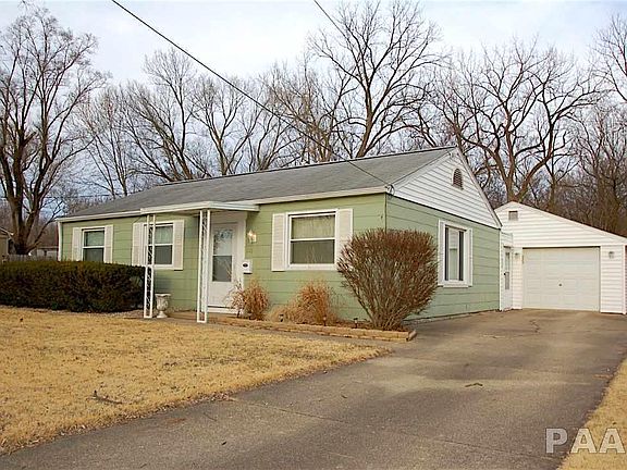 2nd image of 313 Saint Clair Dr