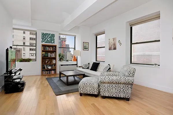 Rented by Keller Williams NYC | media 23