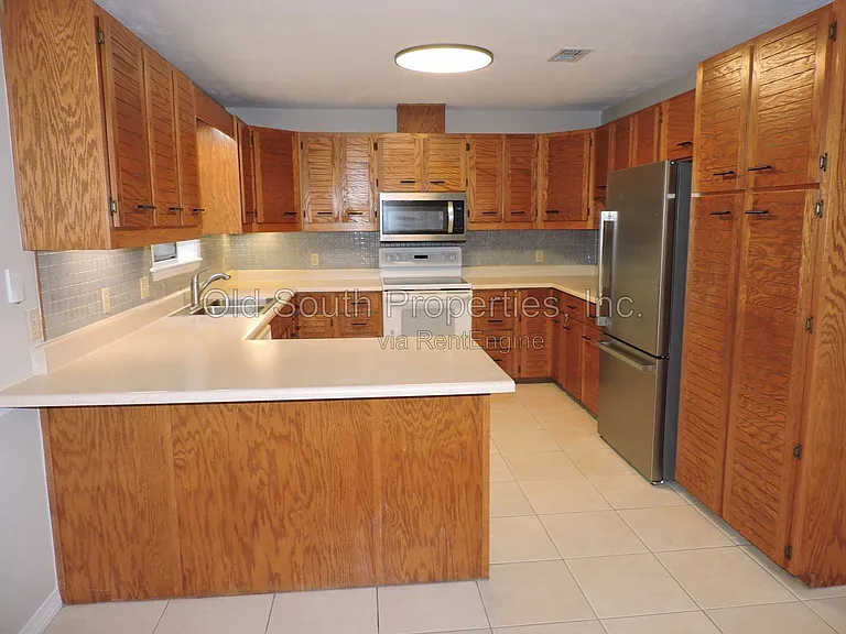5261 Rowe Trl — Photo 10