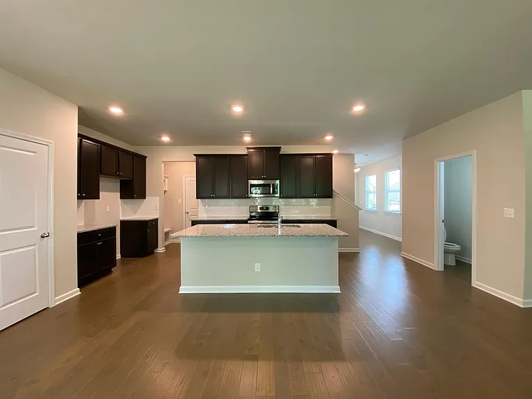 4442 Richmond Ct — Photo 7