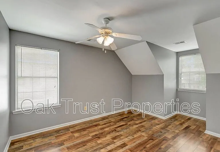4834 Habersham Ln — Photo 24