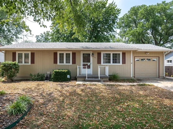 737 N Young St, Wichita, KS 67212