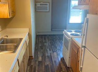 200 11th Ave NW #203, Austin, MN 55912