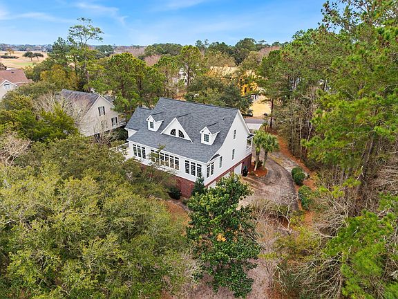 4th image of 54 Brandon Way