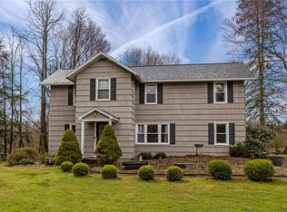 100 Daugherty Rd, Grove City, PA 16127