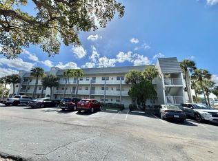8100 Sunrise Lakes Blvd APT 212, Fort Lauderdale, FL 33322
