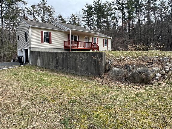 2nd image of 115 Flag Swamp Rd