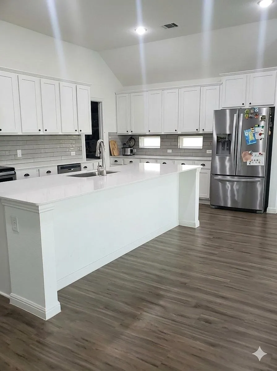 Building Photo - 152 Venti Cv