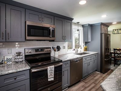 5 Birch Ave, Taunton, MA, 02780