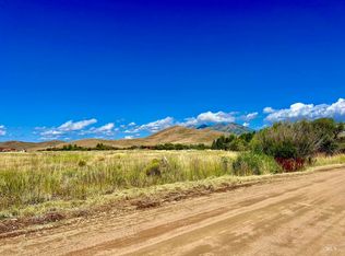 198 W Horseshoe Loop E, Fairfield, ID 83327