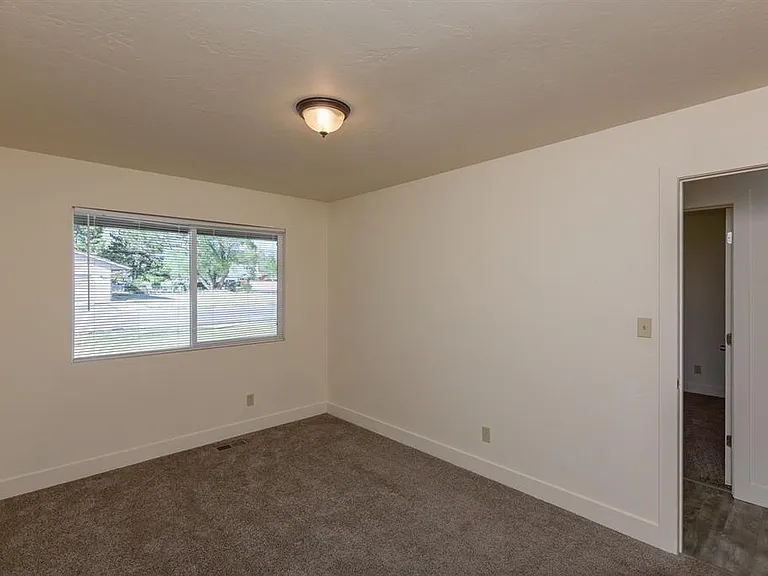 2999 Fort Garland Dr — Photo 15
