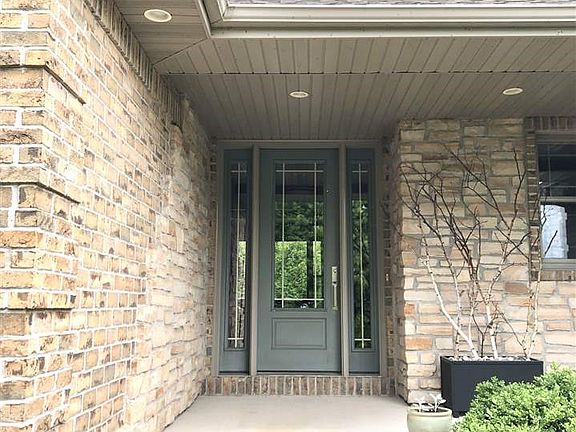 5th image of 2816 Nicolet Dr