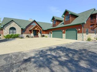 11943 Oak Dr, Whitewood, SD 57793