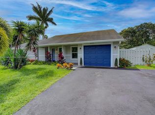 11640 SW 3rd St, Plantation, FL 33325