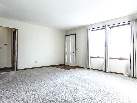 3rd image of 111-113 North St