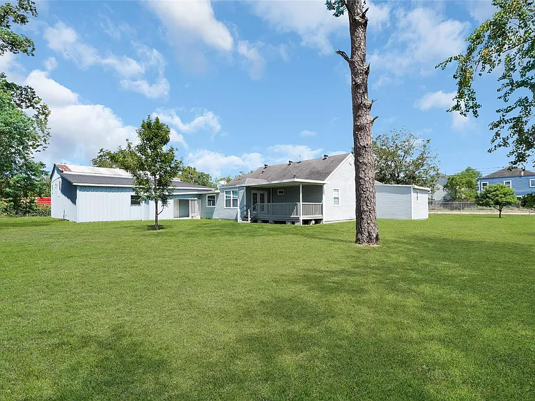 10210 Moers Rd — Photo 26
