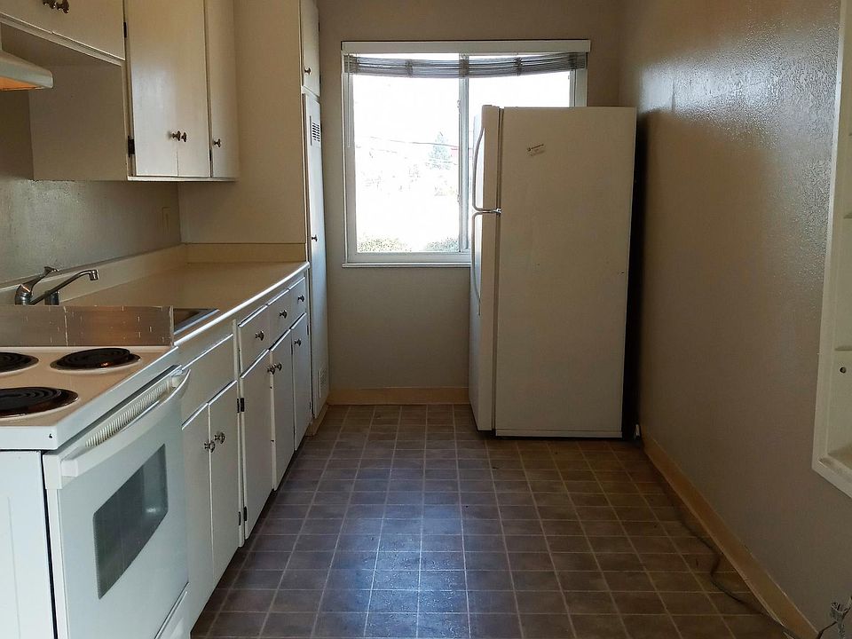 1st image of 2085 Marlboro Ct APT 6