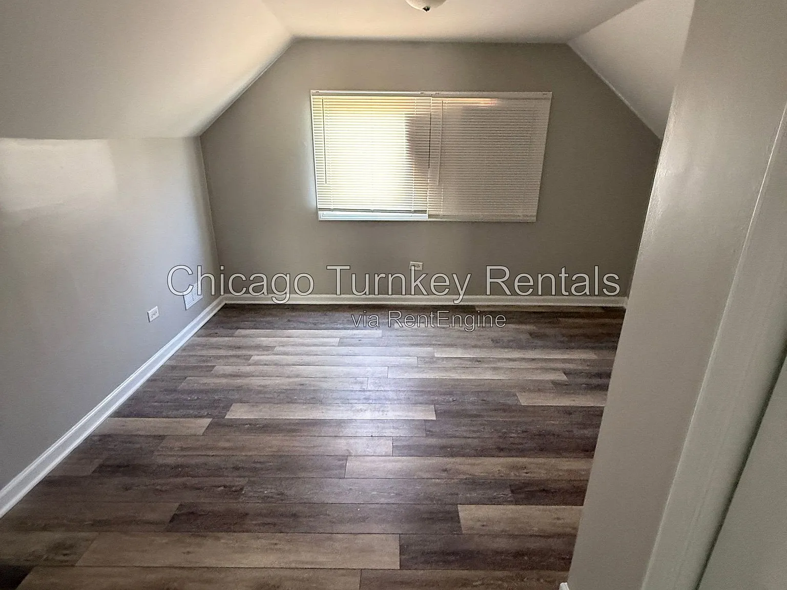 4 bed, 2.0 bath, 1522 sqft, $2,500 — Photo 4