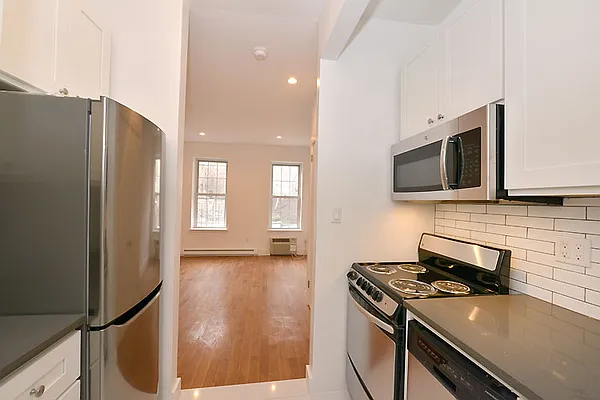 Rented by Think Properties | media 7