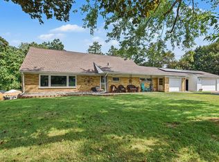 45 Marine Dr, Battle Creek, MI 49015