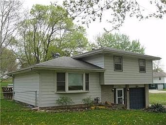 1st image of 735 S 78th St