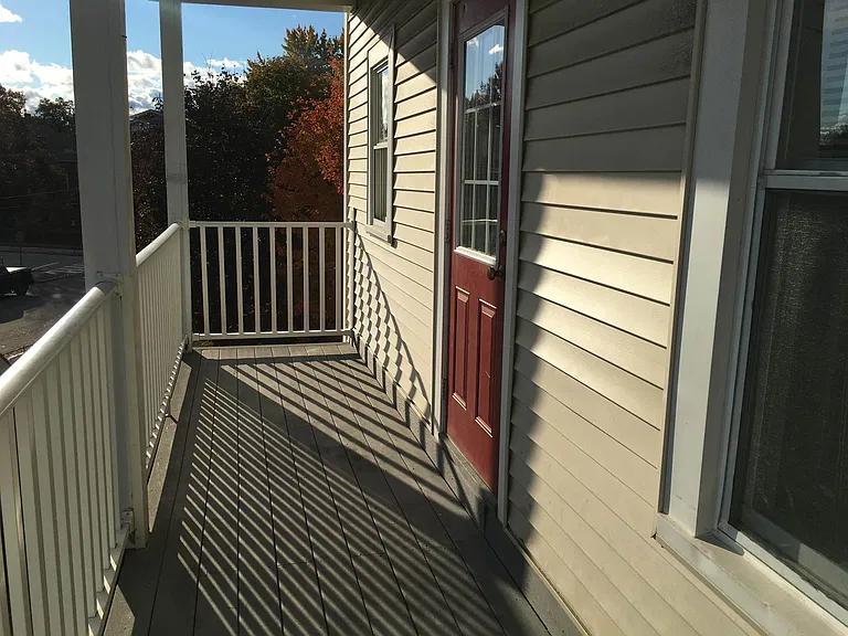 93 2nd St #3 — Photo 55