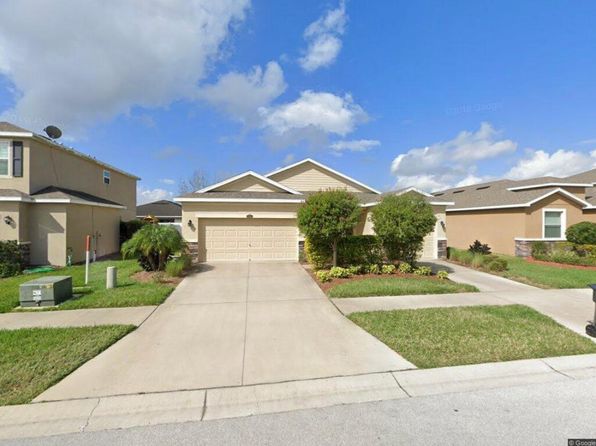 12311 Fairlawn Dr