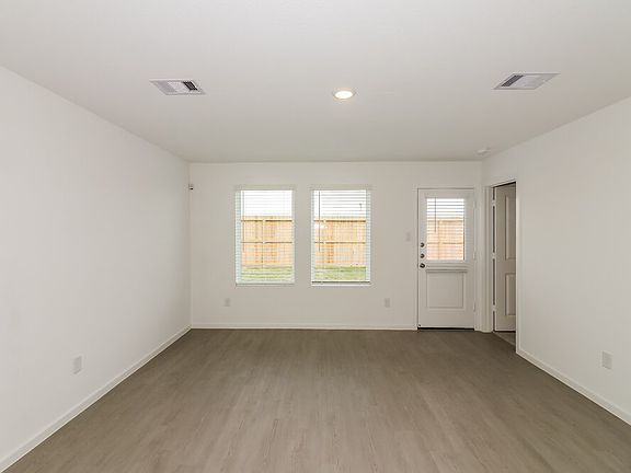 4th image of 16722 Old Wagon Way