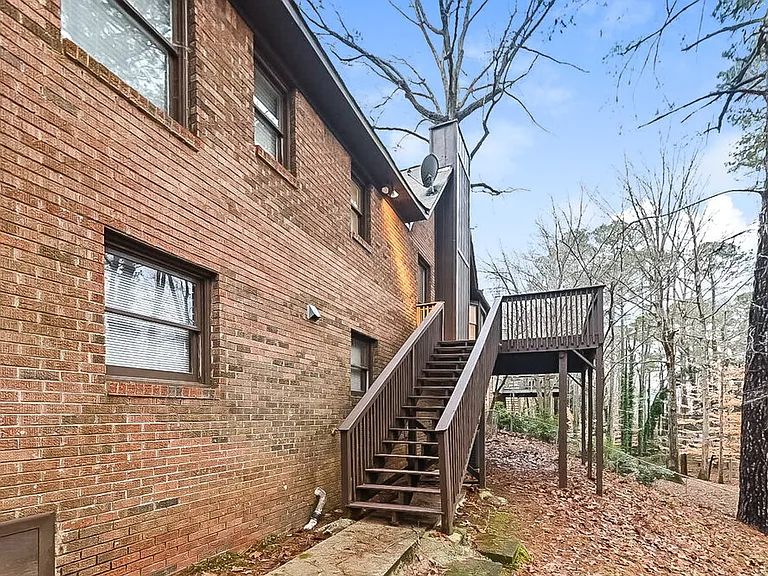 2790 Stevens Creek Rd — Photo 25