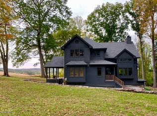 37 Baldwin Hl, South Egremont, MA 01258