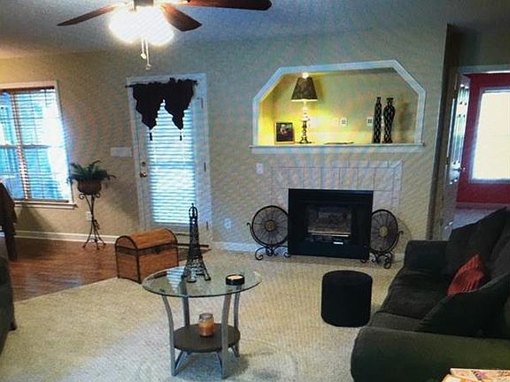 2nd image of 1669 Arden Dr