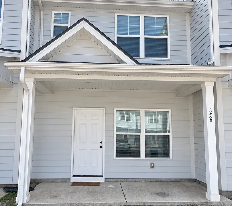 856 Levitan Dr