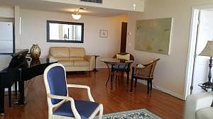 Dining area & flexible space